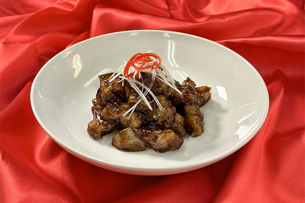 香醋古老肉（黒酢酢豚）