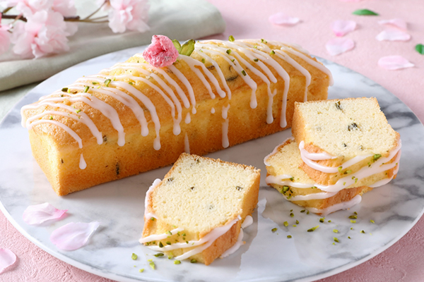 桜のパウンドケーキ