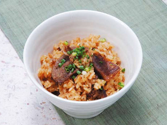 牛肉の炊込みご飯