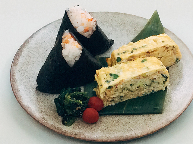 具だくさんの卵焼き