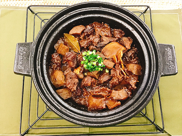 牛すじの煮込み